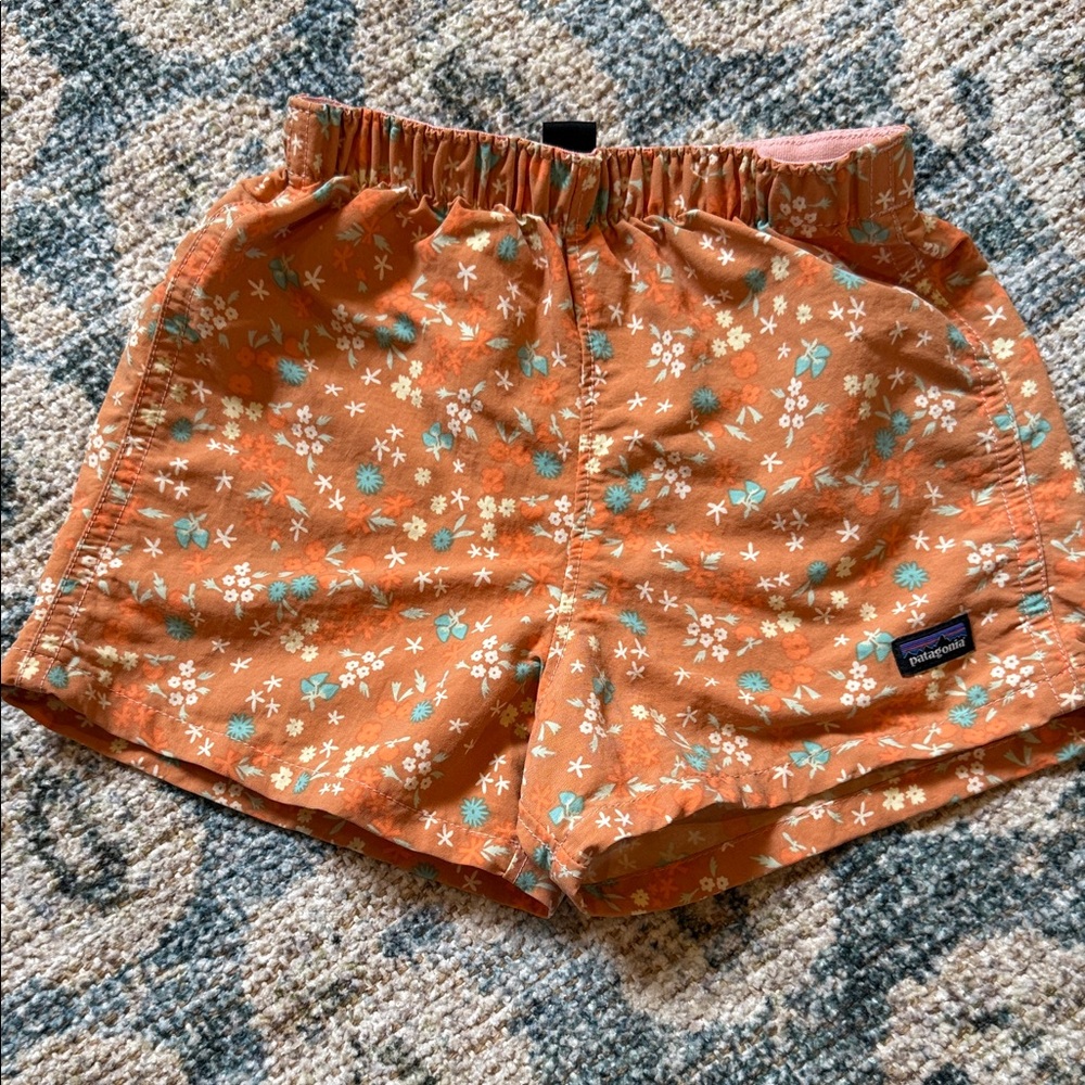 Patagonia baby shorts size 12-18 months